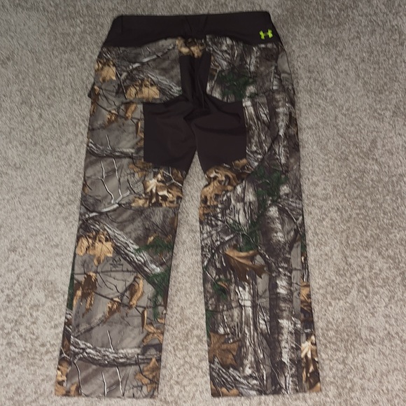 EUC Under Armour RealTree Xtra Camouflage Hunting Pants 1259177 in size 42/34 - Picture 6 of 8